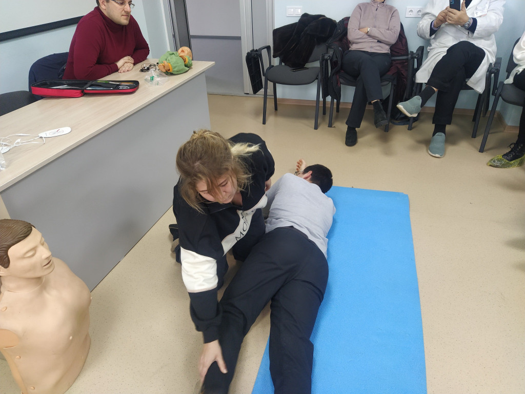 Майстер-клас з базової підтримки життя