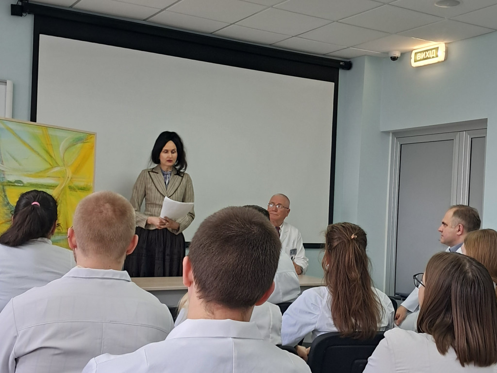 БАГАТООБІЦЯЮЧА ВИСТАВКА